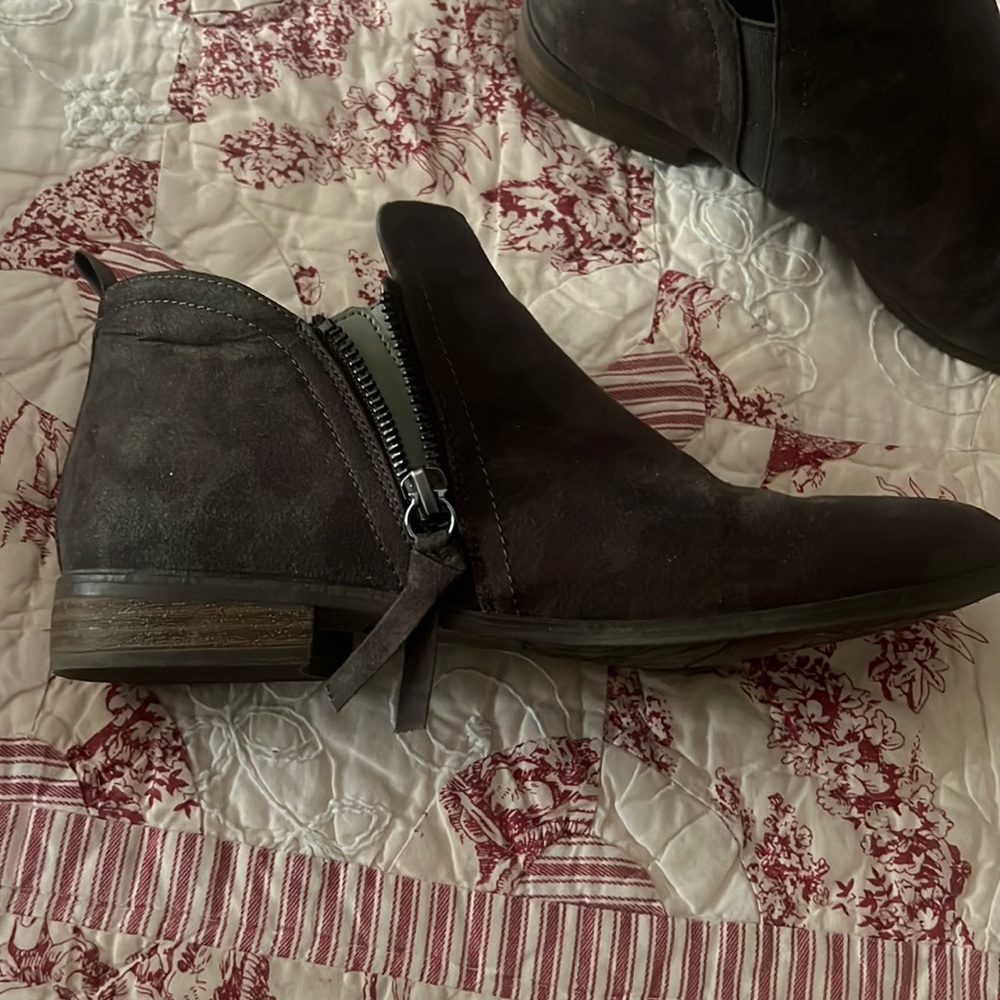 Camo Dr Scholls Booties